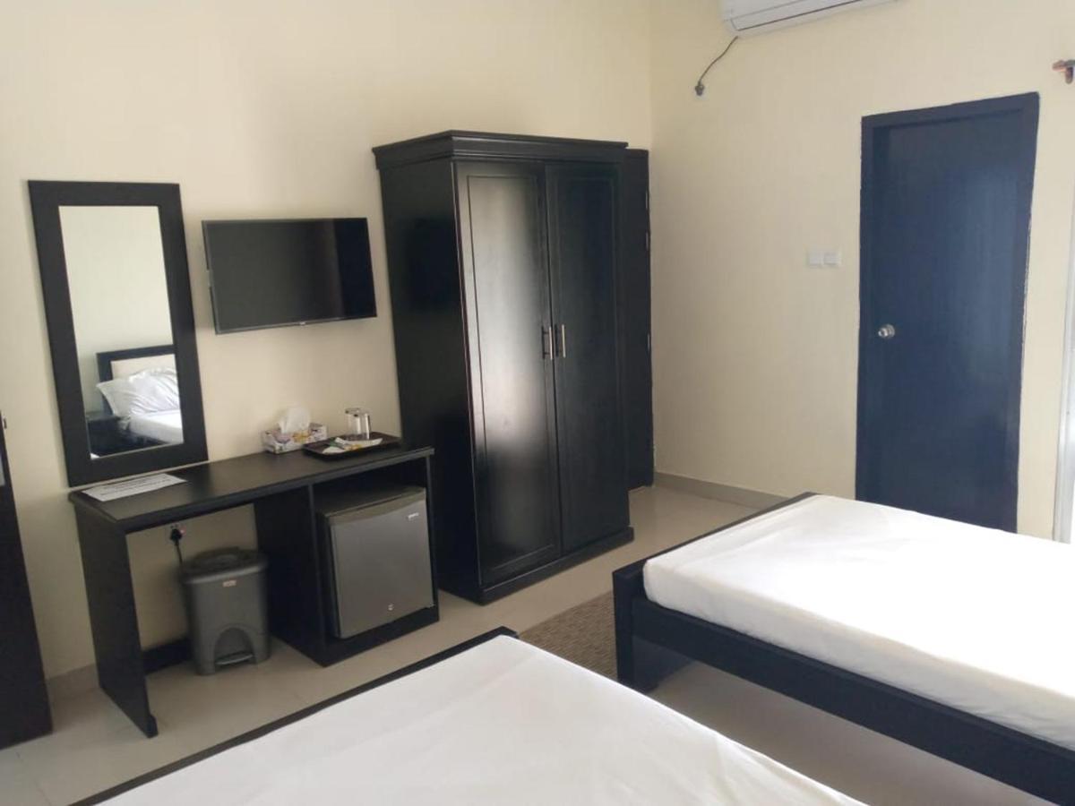 Maui Resort Cox's Bazar Bagian luar foto