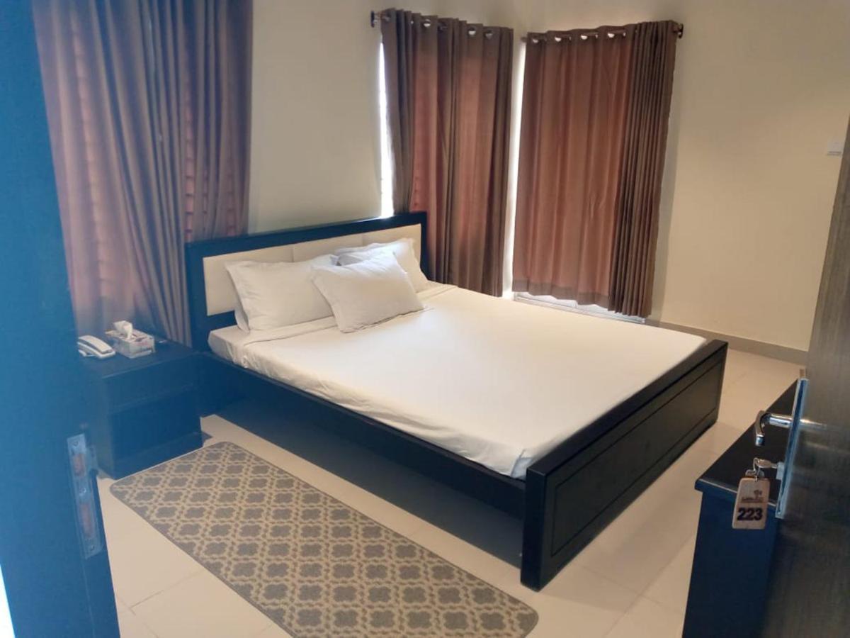 Maui Resort Cox's Bazar Bagian luar foto